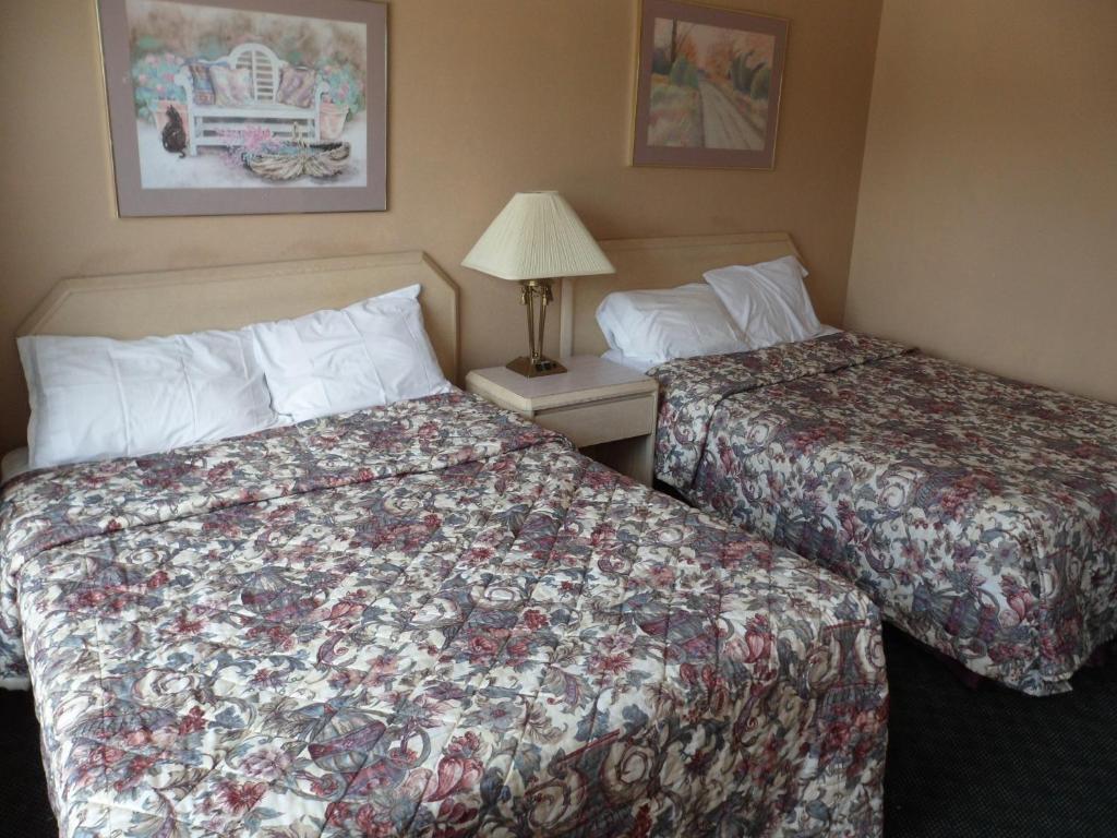 Aston Motel